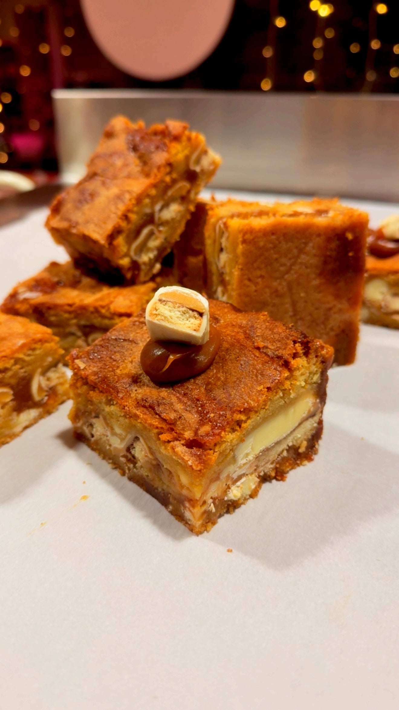 Blondie Chocolat Blanc Caramel Beurre Salé – Style Twix