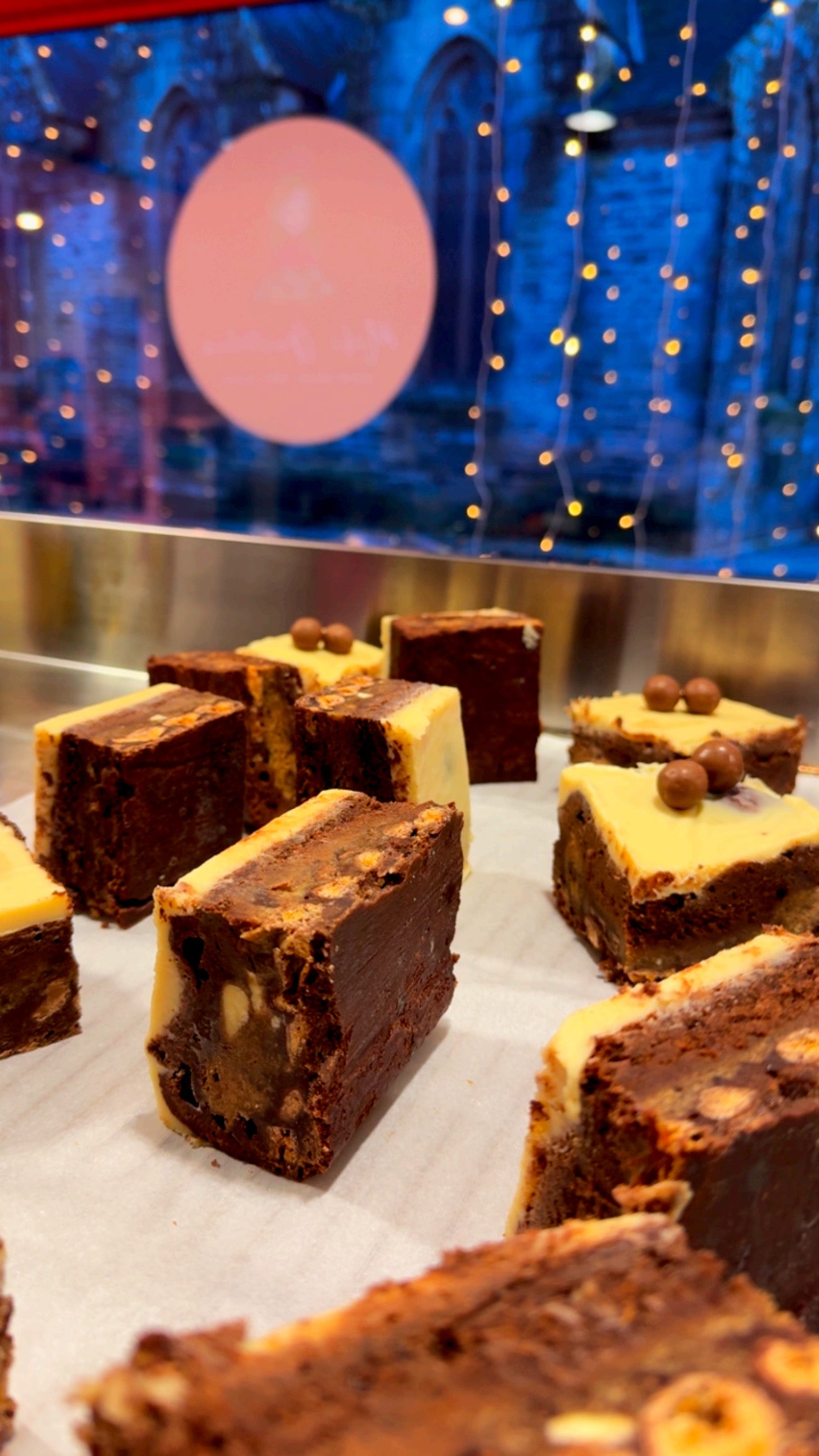 Brownie Chocolat Fondant Cookies Maltessers & Ganache Chocolat Blanc Vanille